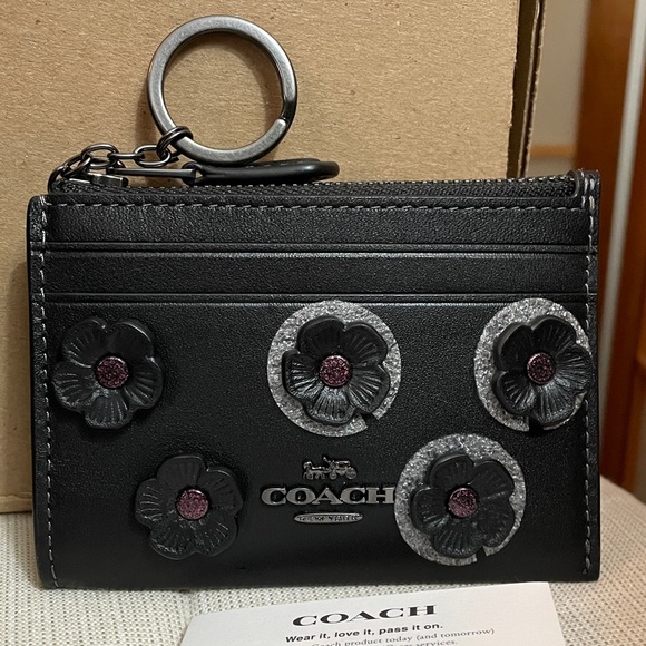 Coach Tea Rose Baguette Bag, Mini Cherry Charm & Skinny Id Floral Applique NWT - Picture 15 of 17